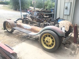 Complete 1928 Model A roller chassis  w