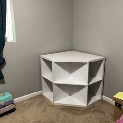Corner Cube 2 tier Shelf - Bookshelf 