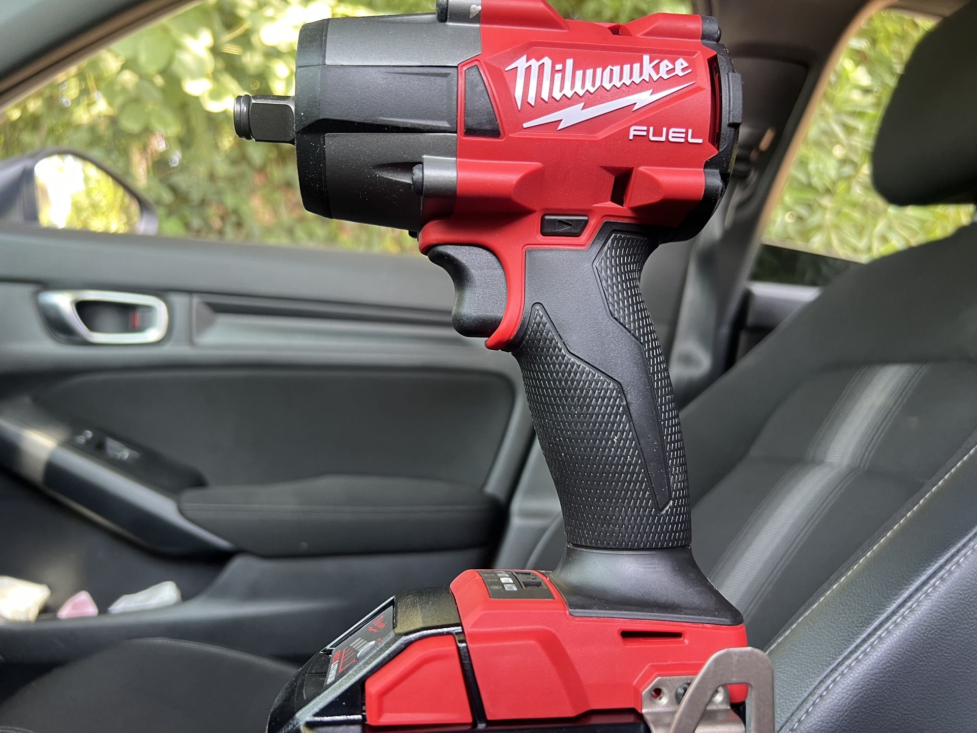 M18 FUEL Gen-2 18V Lithium-Ion Brushless Cordless Mid Torque 1/2 in. Impact Wrench w/Friction Ring (Tool-Only)