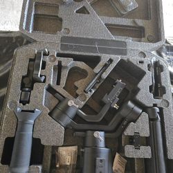 DJI RONIN SC STILL LIKE NEW 