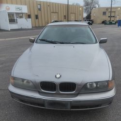 1998 BMW 528i Sedan