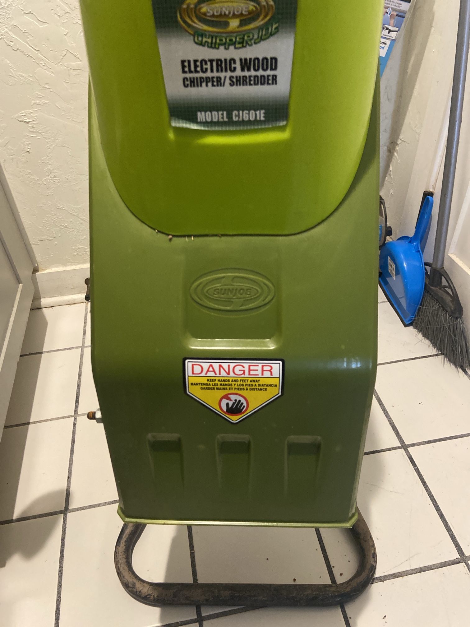 Electric Wood Chipper 