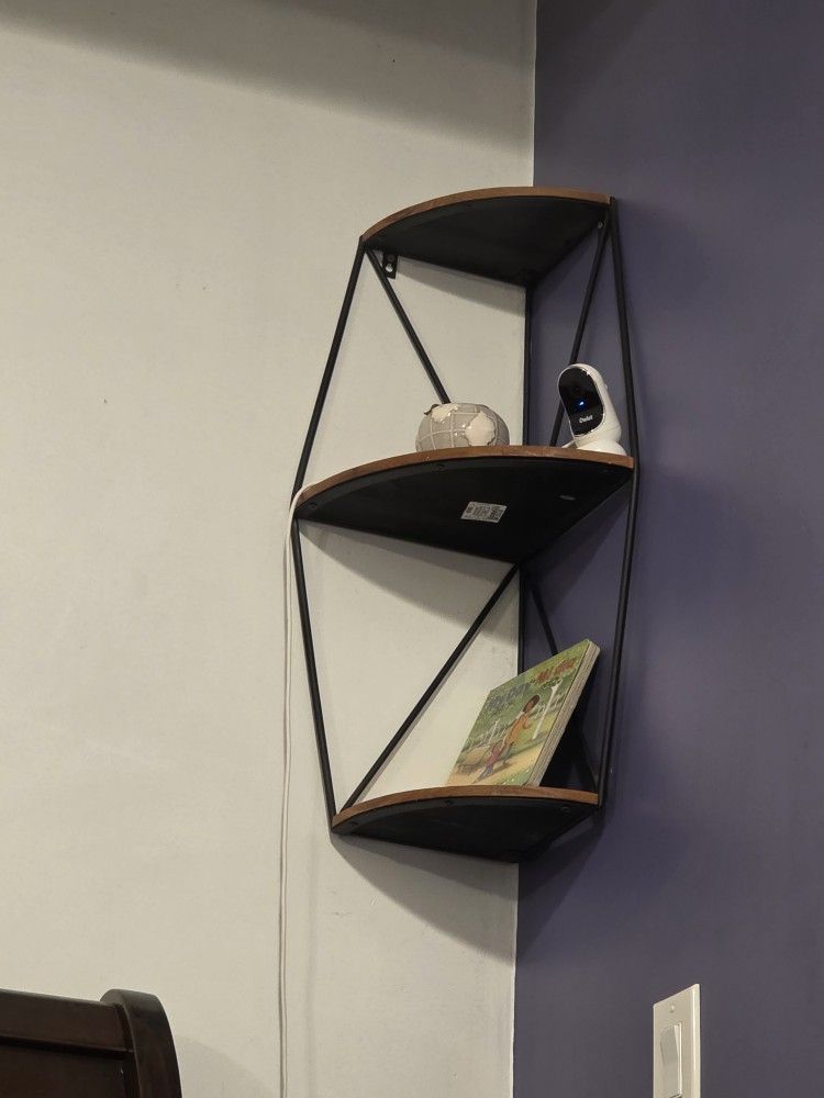 Corner Shelf 