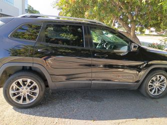 2020 Jeep Cherokee