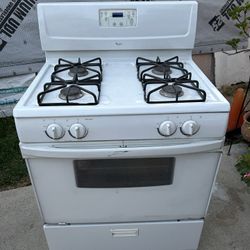 Stove ( Price Negotiable) 