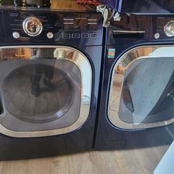LG WASHER AND ELECTRIC DRYER SET