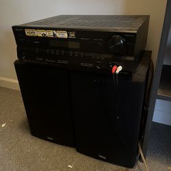 Onkyo Receiver And Yamaha Speakers 