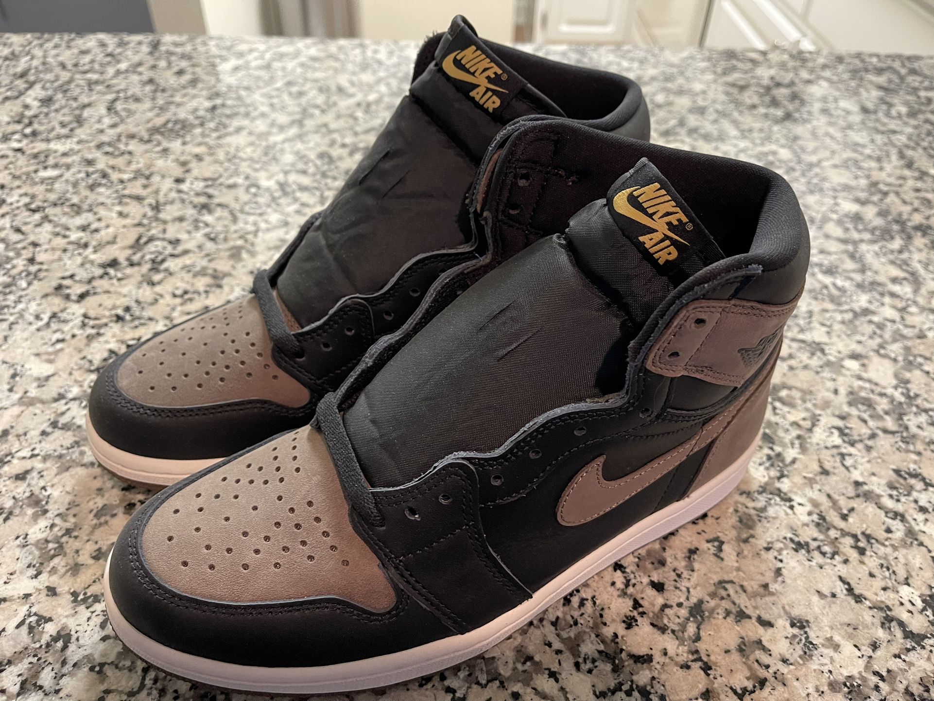 Jordan 1 Retro High Palomino