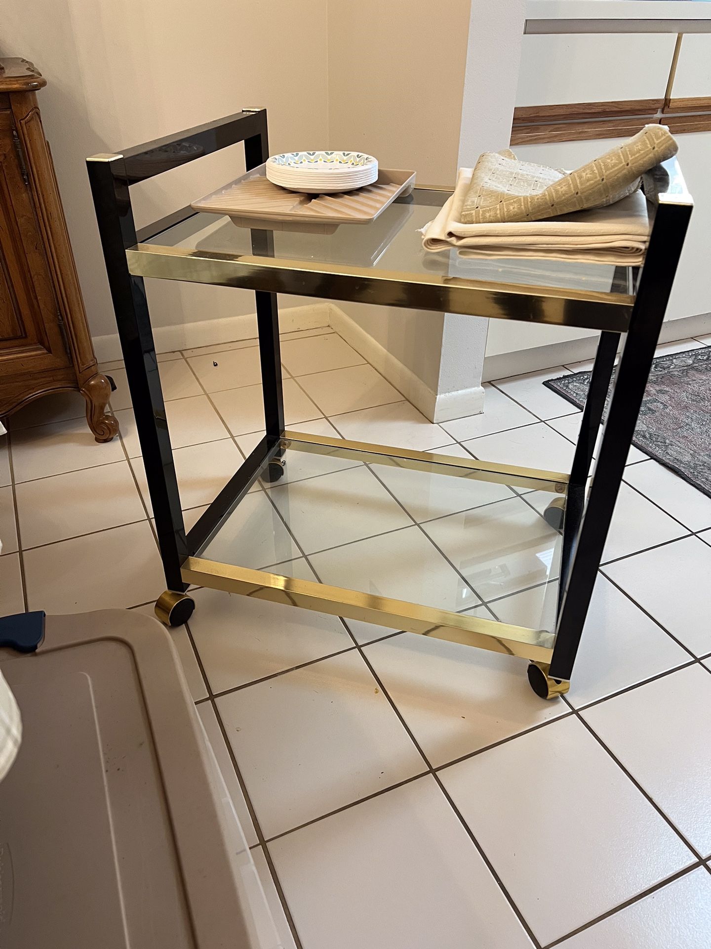 Utility cart for the living room or dining room