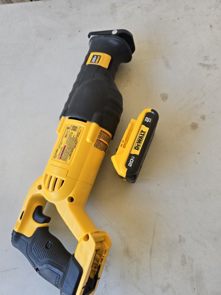 20V MAX Cordless Brushless Reciprocating Saw