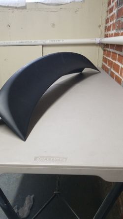 BMW duck tail boot spoiler