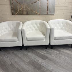 🤍 SET OF 3 BEAUTIFUL WHITE TUFTED ACCENT CHAIRS — $295 OBO 🤍