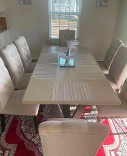 Dining Table with 8 Chairs