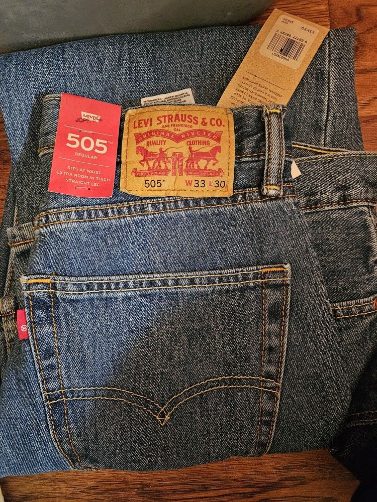 Levi's Mens Jeans. Sizes 33, 34 And 36