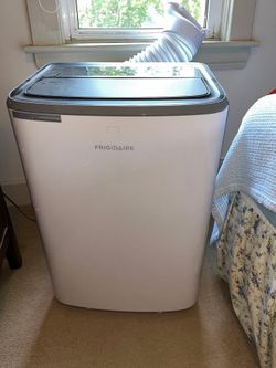 Portable Ac like new 10,000 btu
