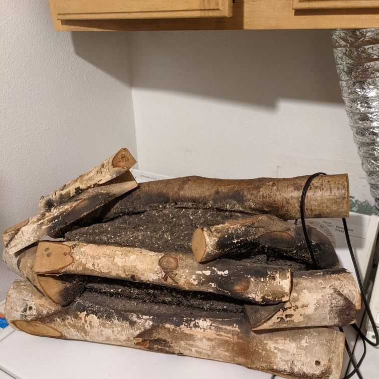 Vintage Faux Fireplace Real Wood Logs Electric Crackling Rotating for Sale  in Portland, OR - OfferUp