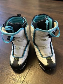 Women’s Roxy Snowboard Boots