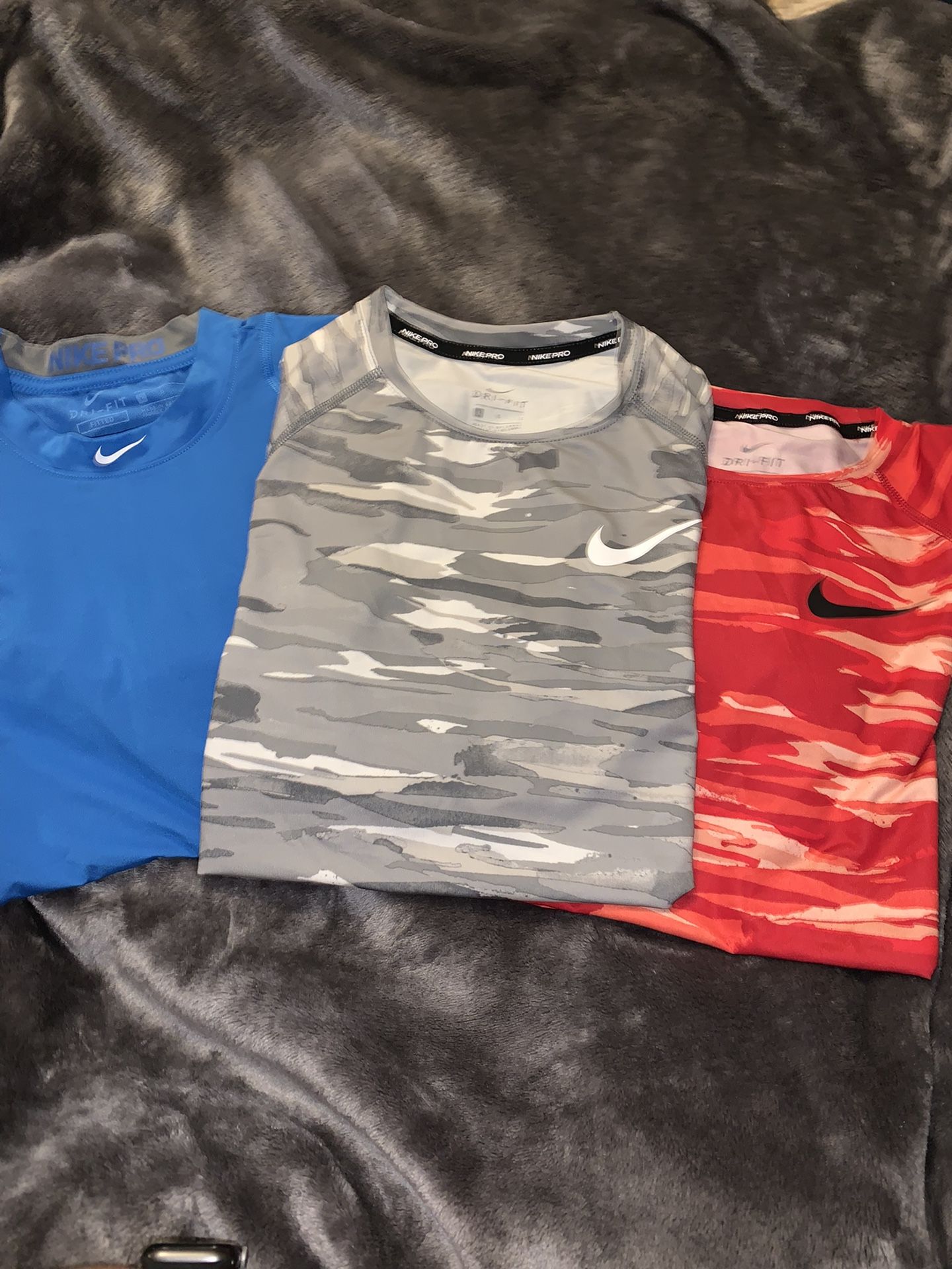 Boys Baseball Nike Pro YL 10/12 Dryfit Shirts