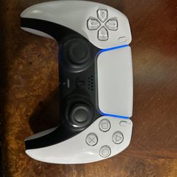 Sony - PlayStation 5 - DualSense Wireless Controller