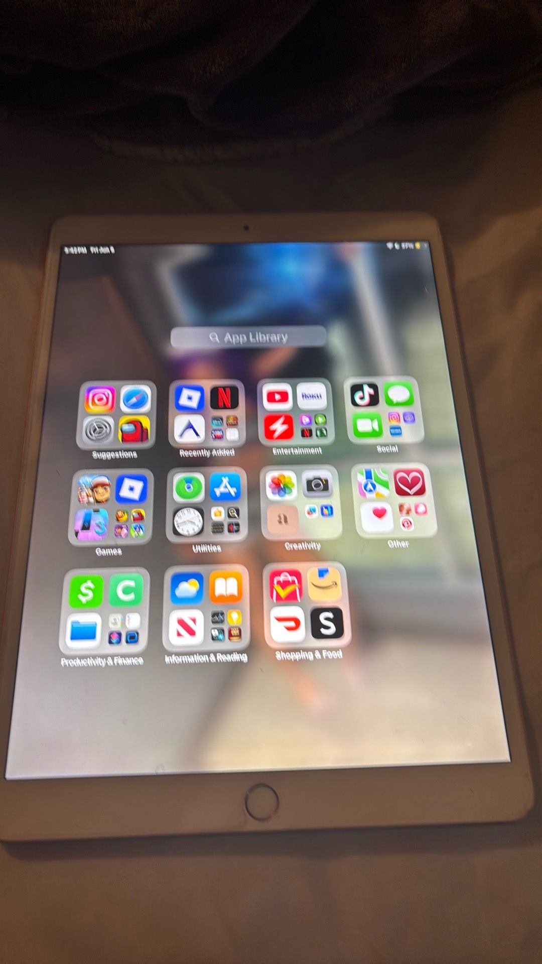 iPad 10.5 inch 64 GB Rose Gold