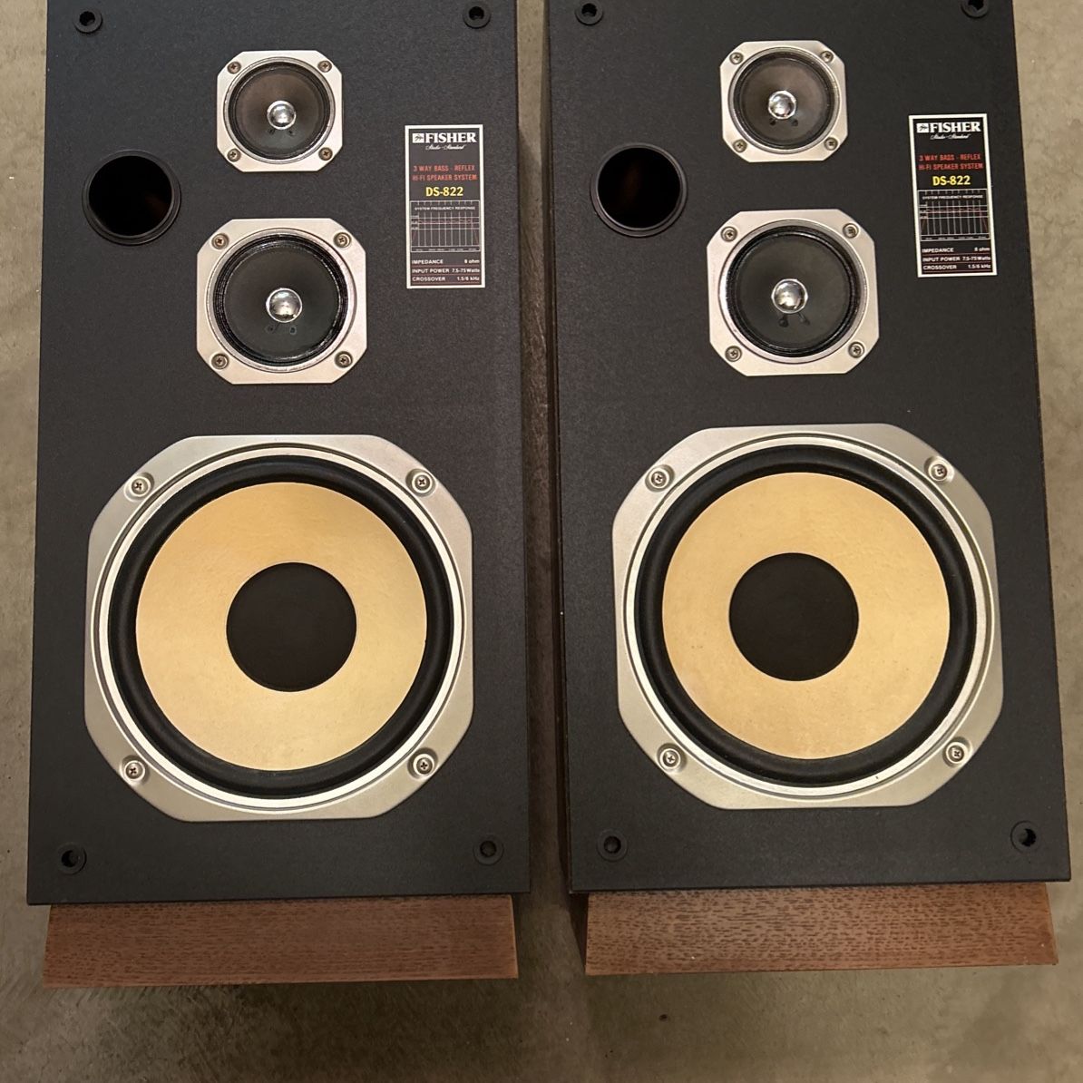 Fisher DS822 Speakers for Sale in Murrieta, CA - OfferUp