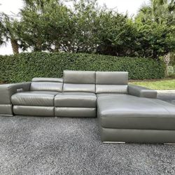 Couch/Sofa Sectional - Recliner - Leather - Gray - Delivery Available 🚛
