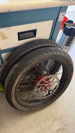 Talaria x3 red super motos