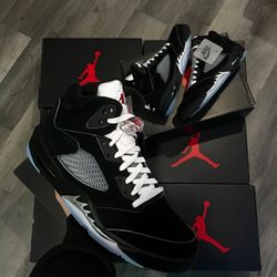 Jordan 5’s Metallic