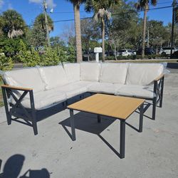 Brand new outdoor patio set fully assembled