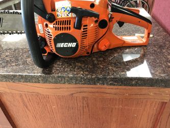 Echo CS-490 chainsaw