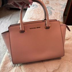 Michael Kors Purse 