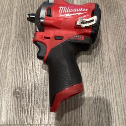 Milwaukee 2555-20 M12 Fuel Stubby 1/2 Inch Impact Wrench
