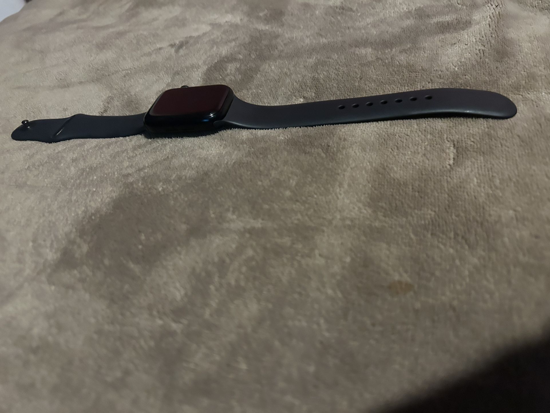 Apple Watch SE 95