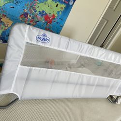 Regalo Mattress Fence For Kids 