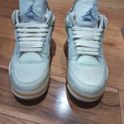 Air Jordan 4