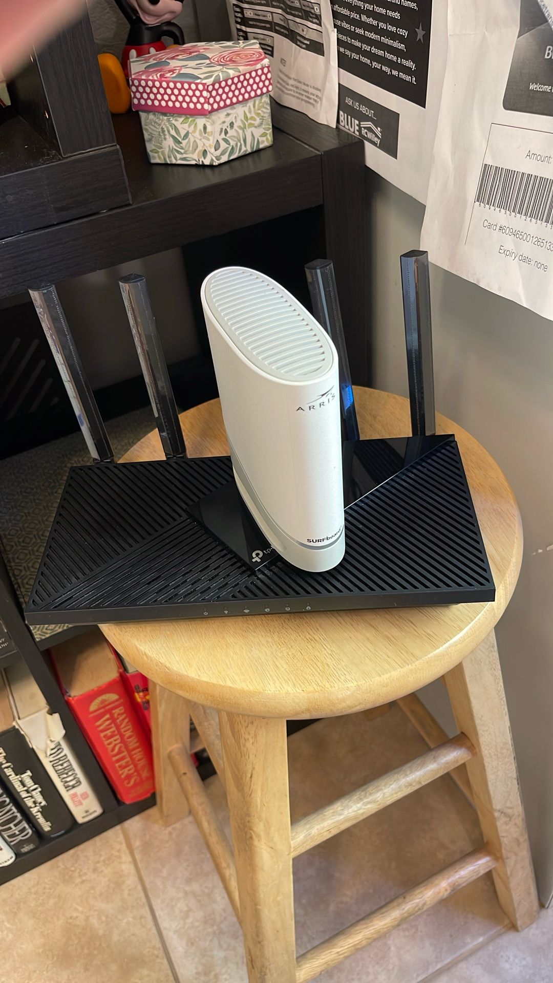 Arris Surfboard S33 2.5GB Modem - TP Link AX1800 Router & Mesh System Deco AC 1300 (New)