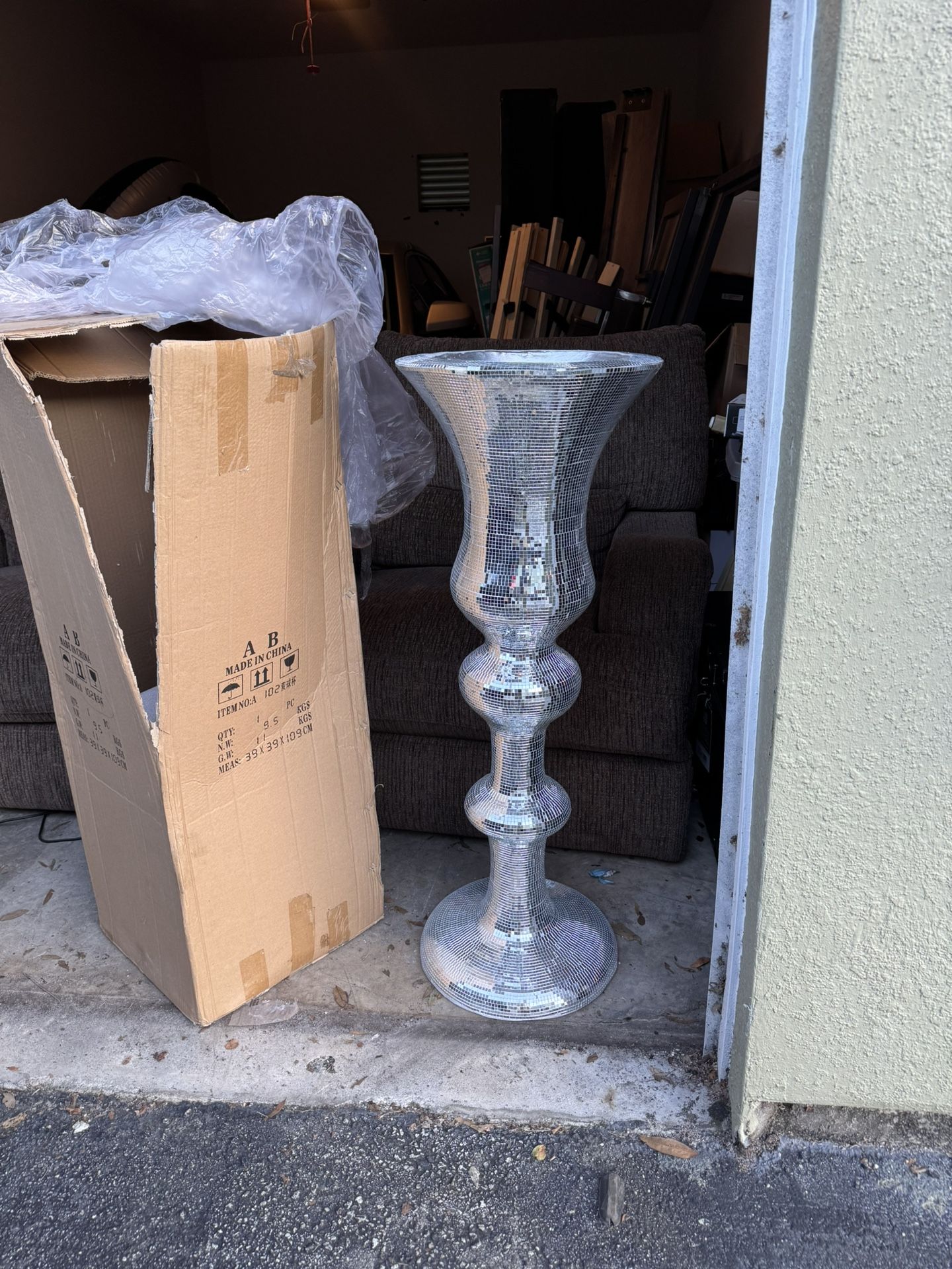 Crystal Stand / Decor