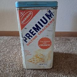 Nabisco Saltine Cracker Tin