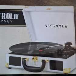 Victorla Journey Bluetooth Record Player