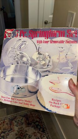 Five Piece Spring Form, Set Baking