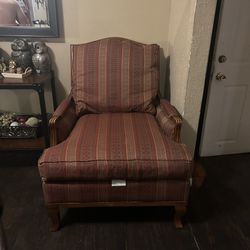 (2) Vintage Fairfield Accent Chairs 
