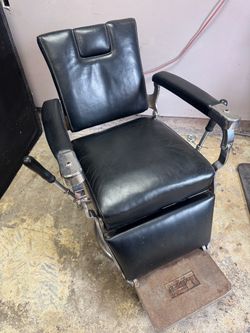 Vintage Modecraft New York Barber Chair – Working – $350 OBO