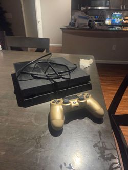 Ps4 with controller