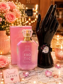 Women’s Black Watch & Perfume Gift Set