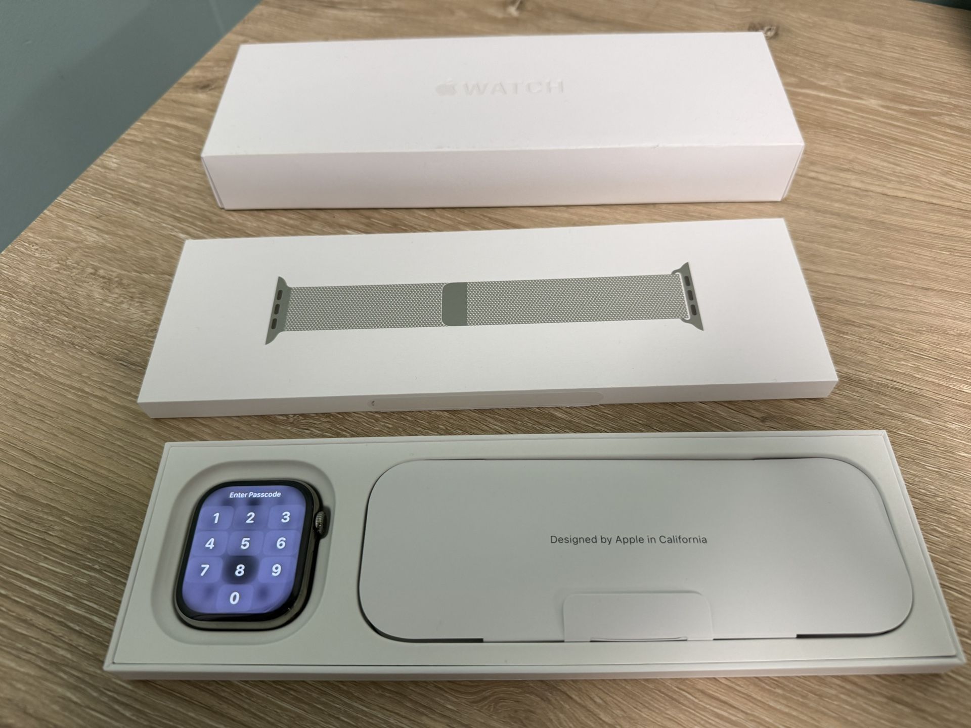 Apple Watch Series 10 Titanium