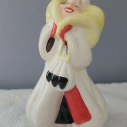 Disney Cruella DeVille Cermaic porcelain Figurine