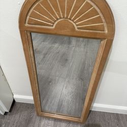 Small mirror 