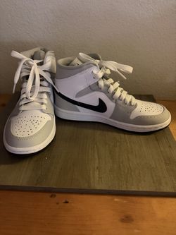 Mid Air 1 Jordans Mid light smoke Youth shoes