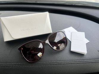 Michael Kors Oversized sunglasses