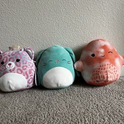 3 Medium Size Squish mellows 